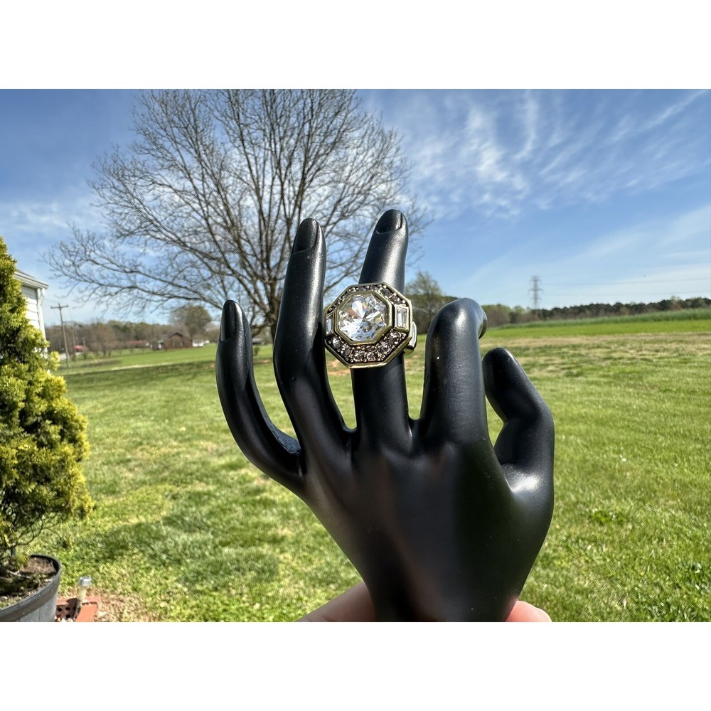 New Heidi Daus "Lavish Layers" Crystal‎ Ring size 5 with lifetime warranty card